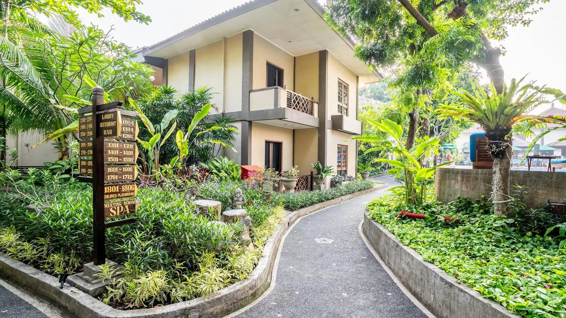 Risata Bali Resort & Spa Kuta Lombok